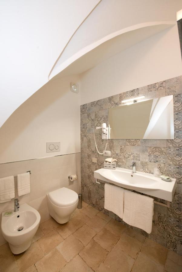 Il Vecchio Frantoio Bed and Breakfast Pezze Di Greco Exteriör bild