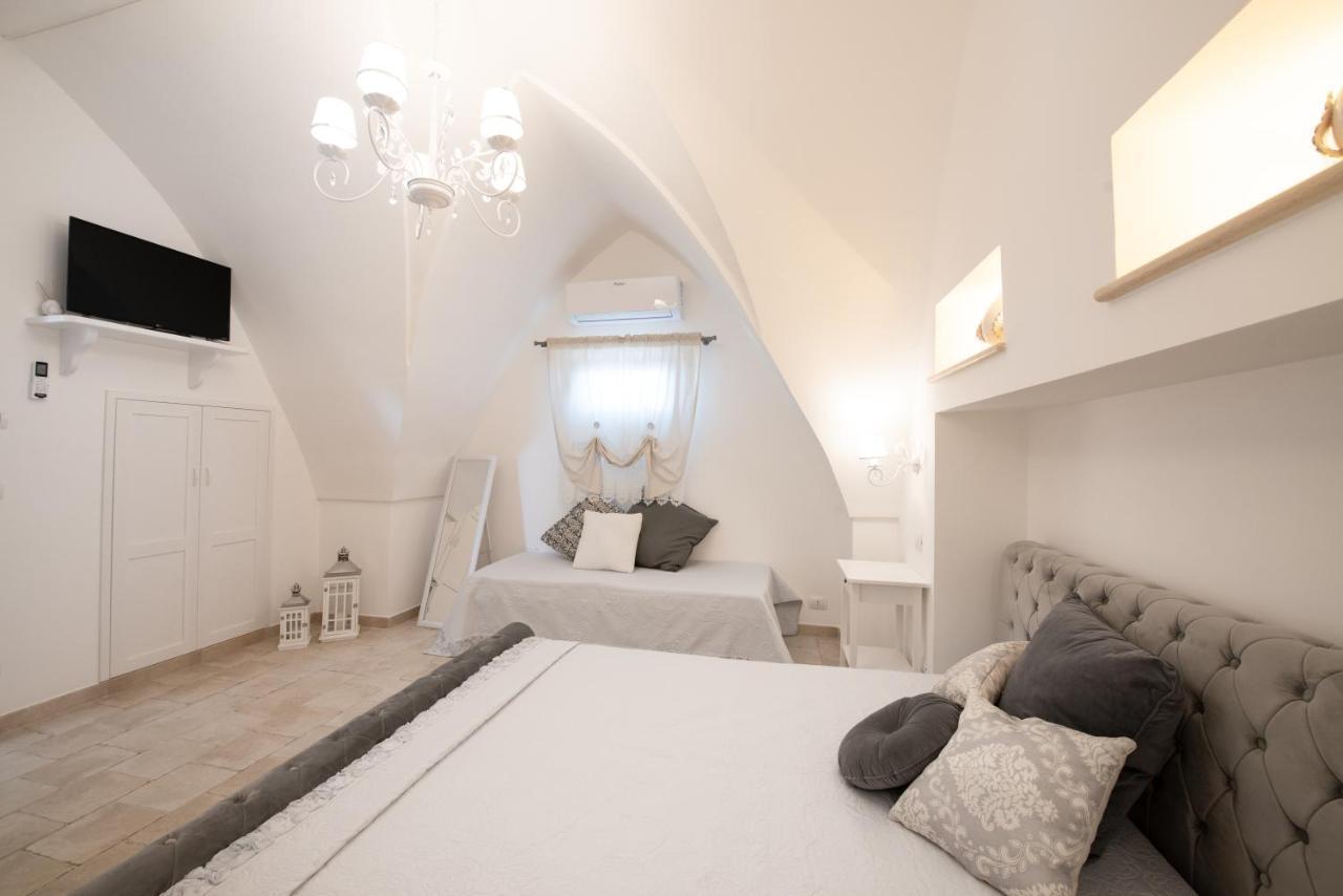 Il Vecchio Frantoio Bed and Breakfast Pezze Di Greco Exteriör bild